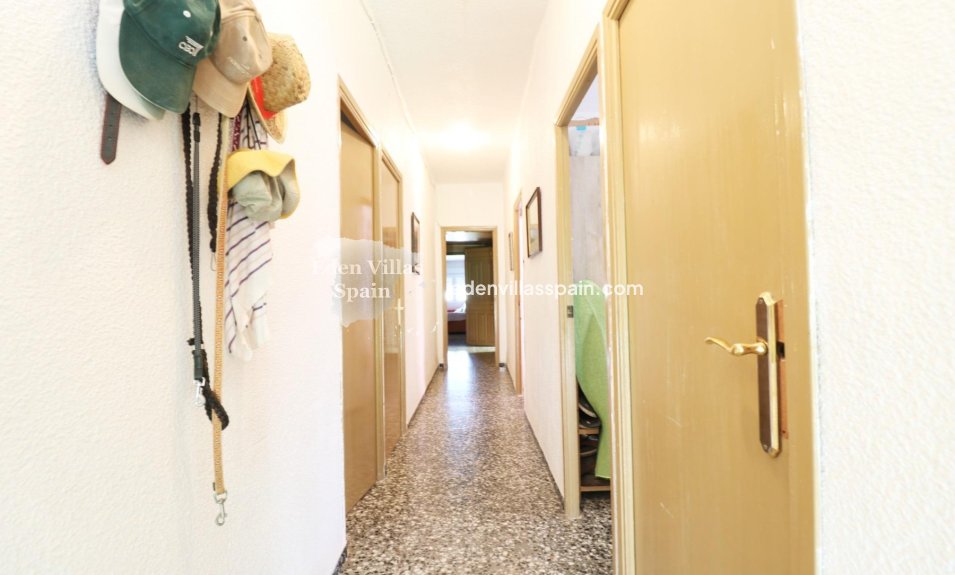 Resale - Country House - La Marina