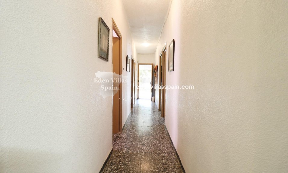 Resale - Country House - La Marina