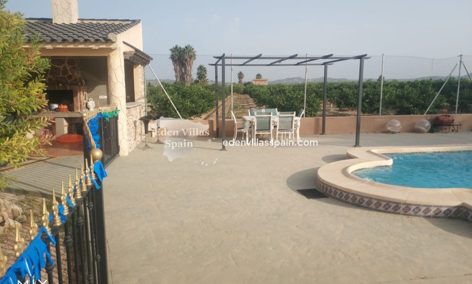 Resale - Country House - Rafal