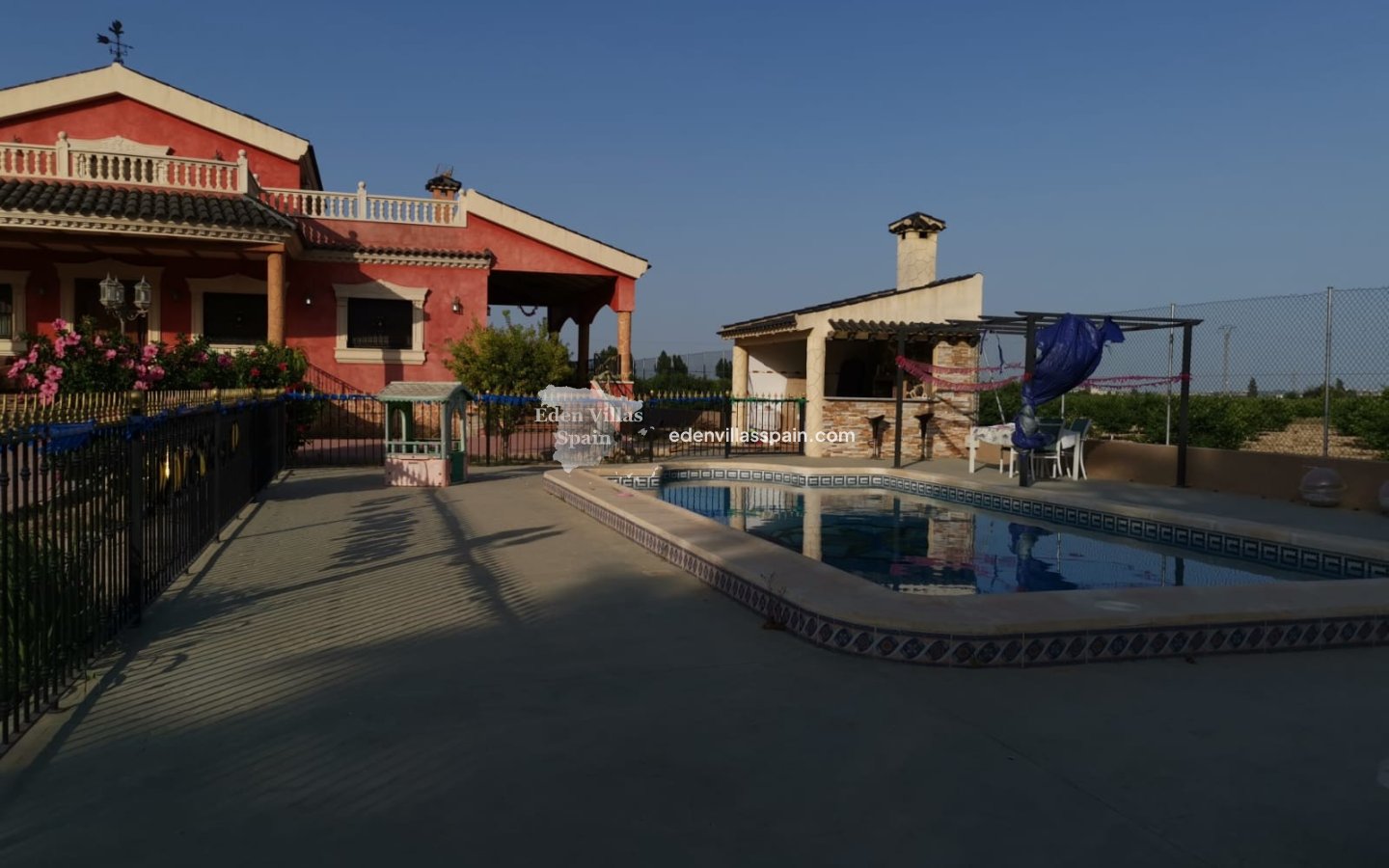 Resale - Country House - Rafal