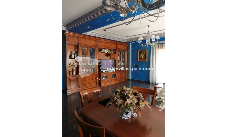 Resale - Country House - Rafal