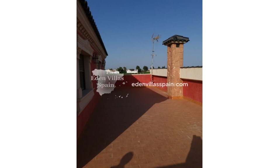 Resale - Country House - Rafal