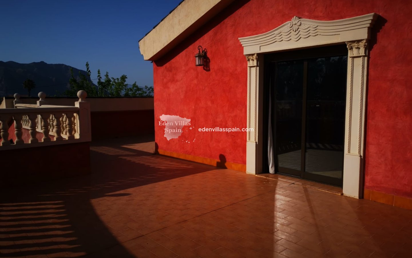 Resale - Country House - Rafal