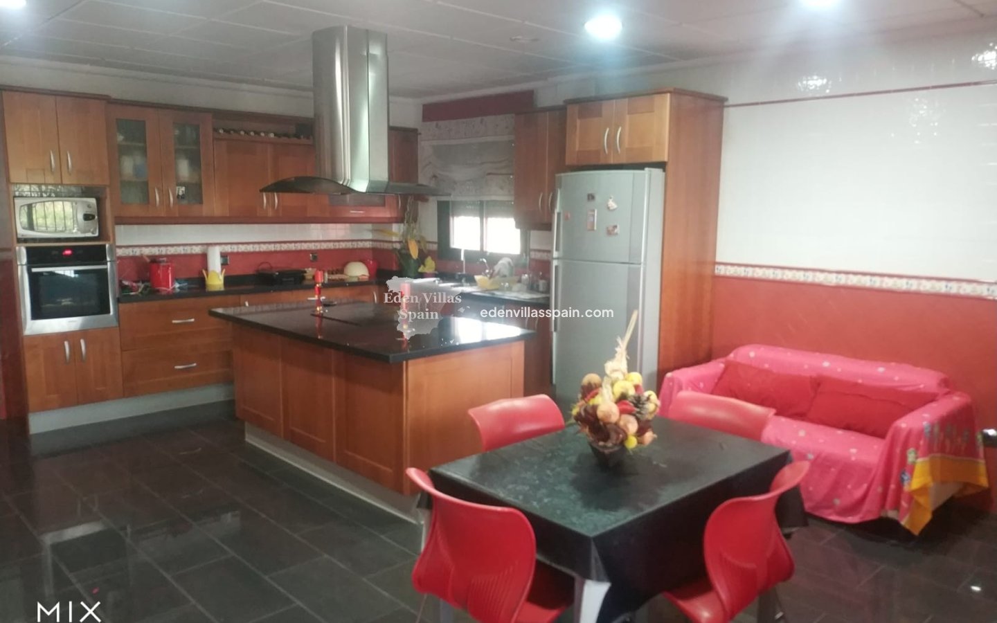 Resale - Country House - Rafal