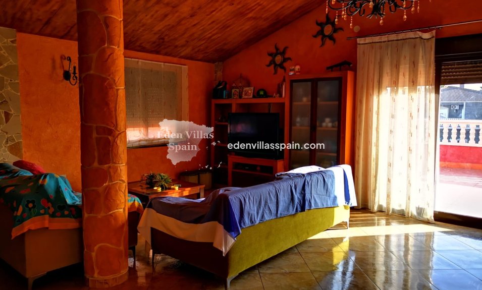 Resale - Country House - Rafal