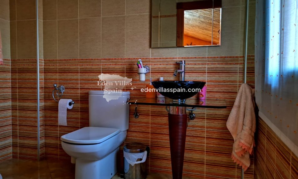 Resale - Country House - Rafal