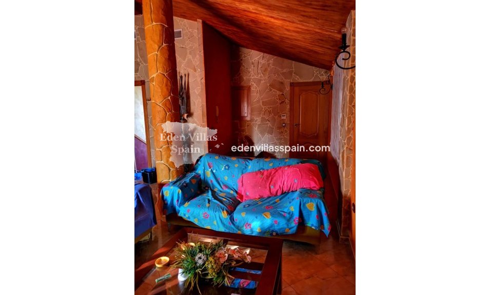 Resale - Country House - Rafal