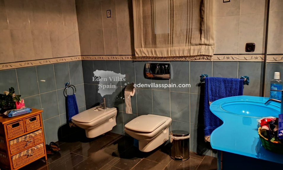 Resale - Country House - Rafal