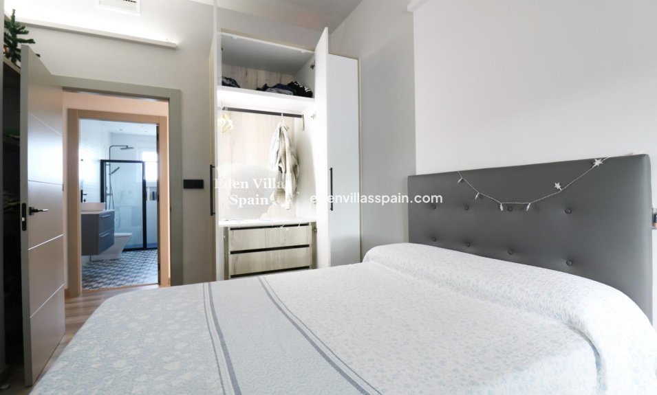 Resale - Country House - Santa Pola