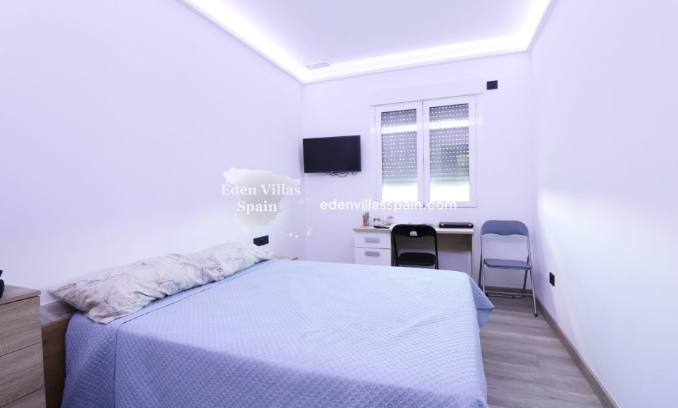 Resale - Country House - Santa Pola