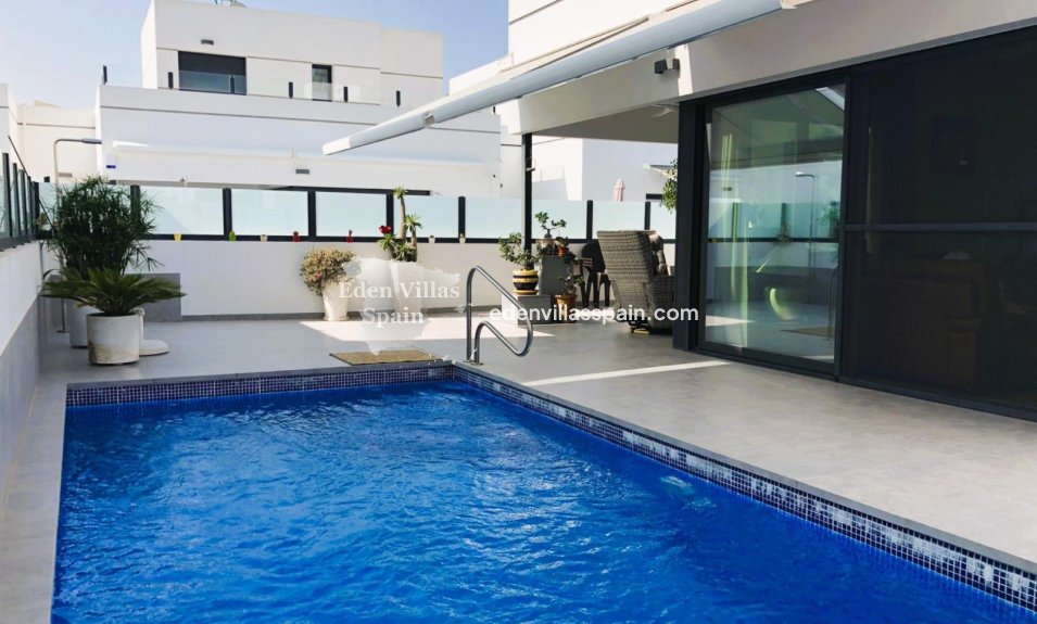 Resale - Town House - Dolores