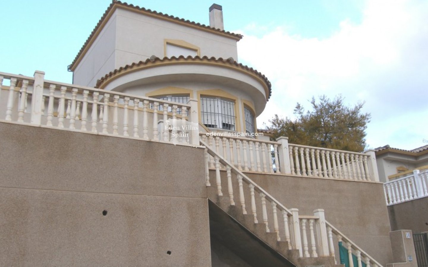 Resale - Urbanisation detached Villa - Castalla