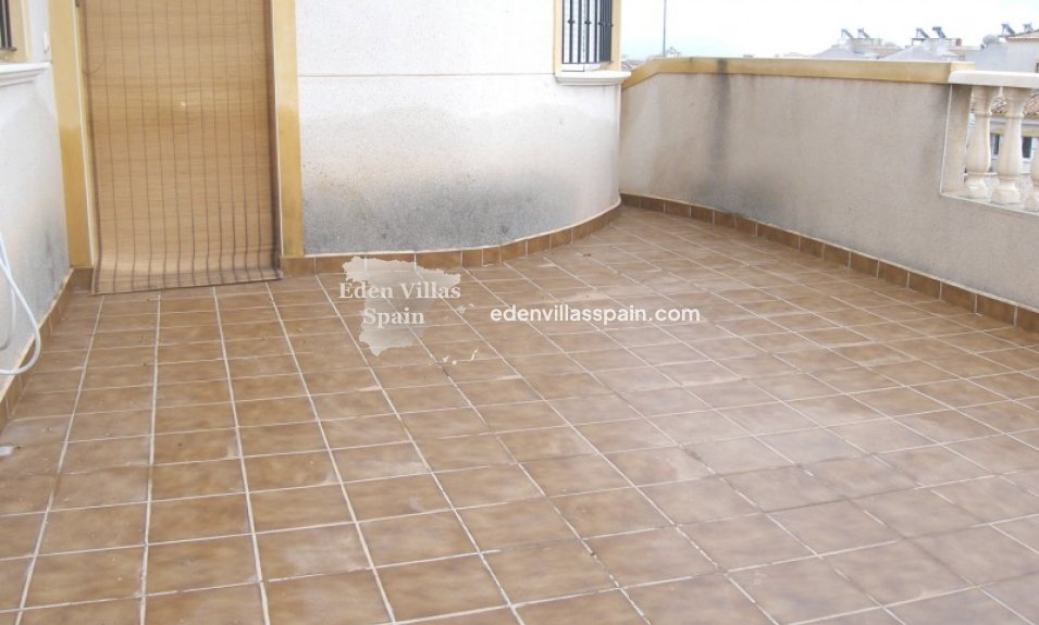 Resale - Urbanisation detached Villa - Castalla