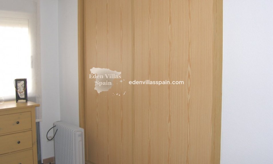 Resale - Urbanisation detached Villa - Castalla