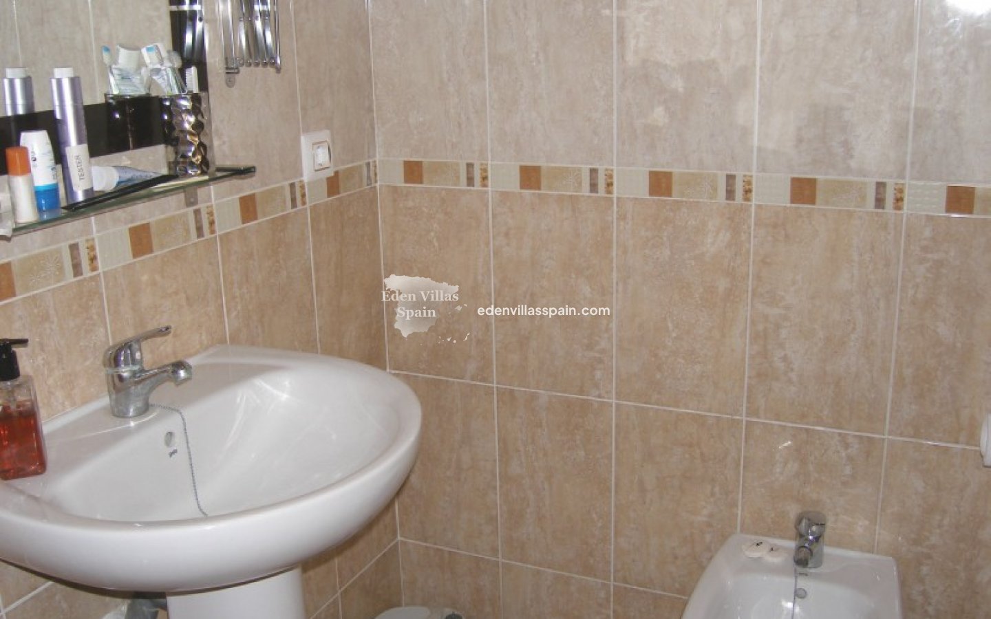 Resale - Urbanisation detached Villa - Castalla