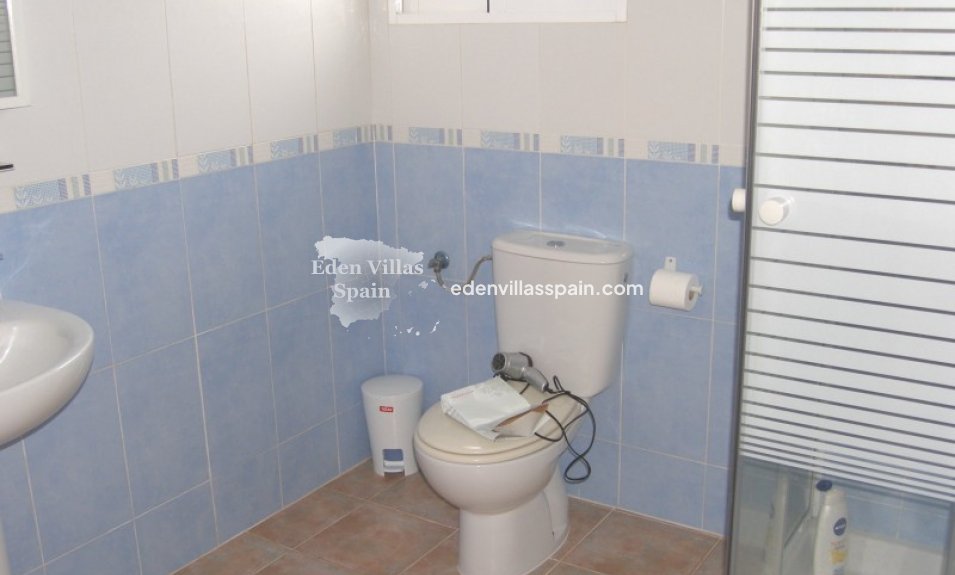 Resale - Urbanisation detached Villa - Castalla