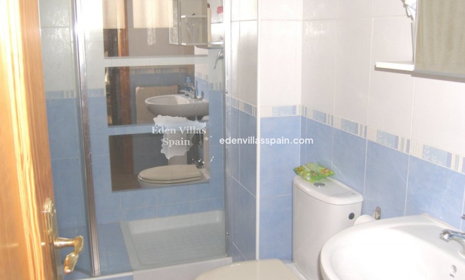 Resale - Urbanisation detached Villa - Castalla