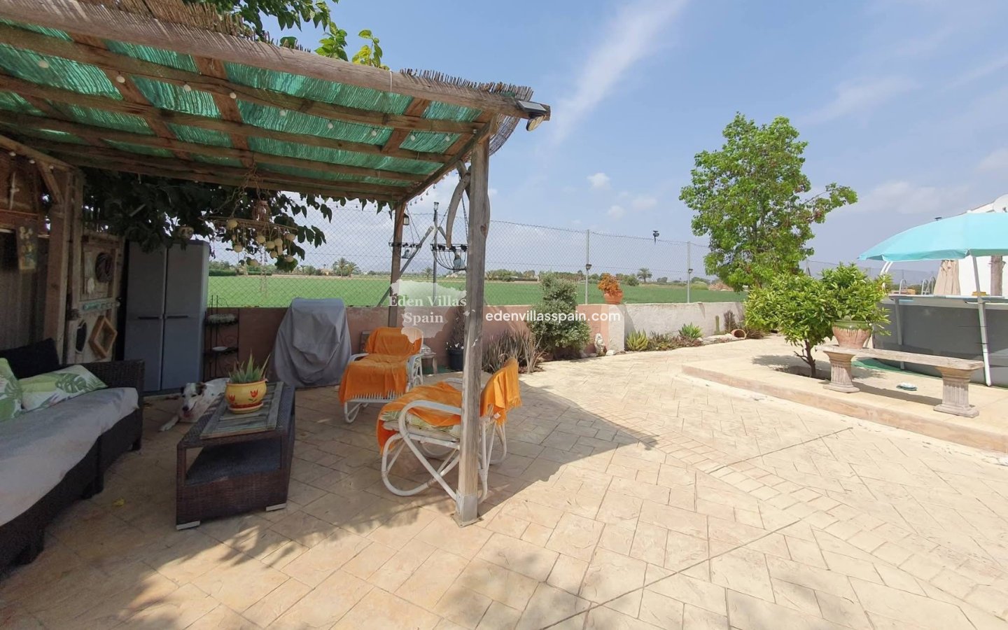 Resale - Urbanisation detached Villa - Catral