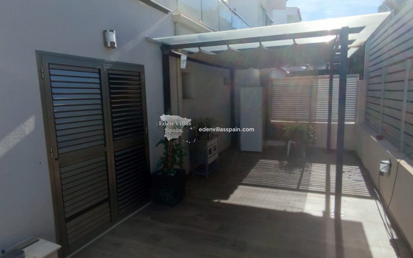 Resale - Urbanisation detached Villa - Cox