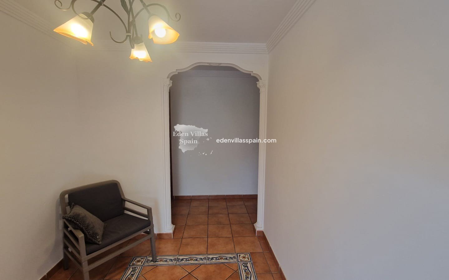 Resale - Urbanisation detached Villa - La Marina
