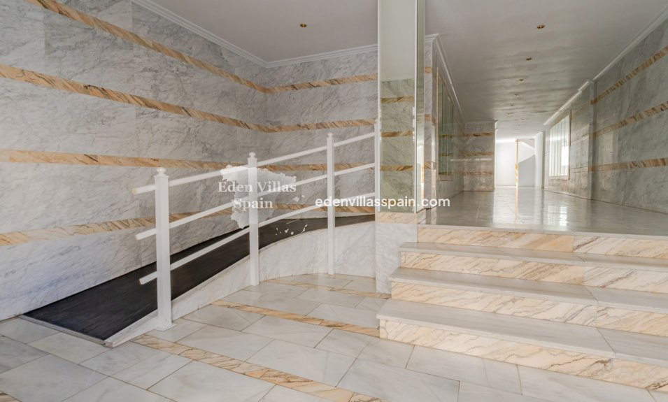 Revente - Appartement sur ​​la côte - Torrevieja