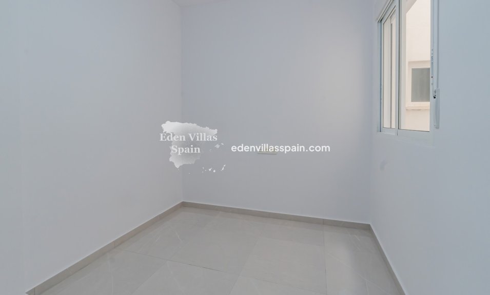 Revente - Appartement sur ​​la côte - Torrevieja