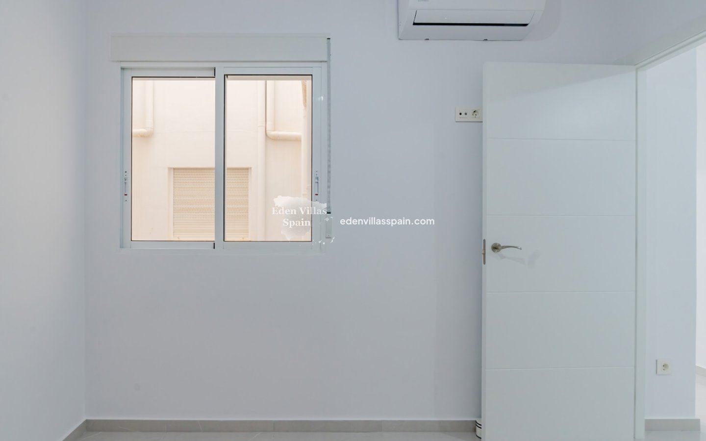 Revente - Appartement sur ​​la côte - Torrevieja