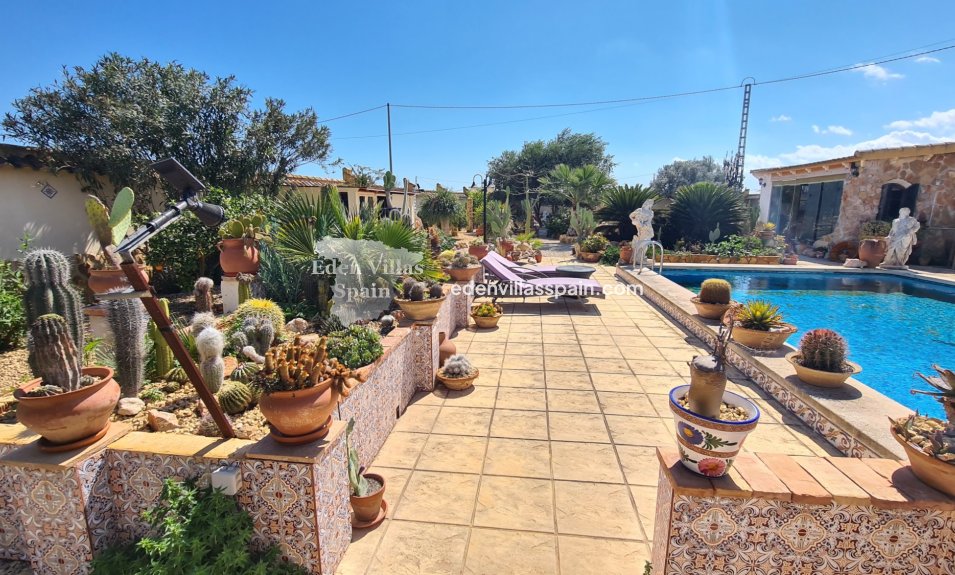 Revente - Maison de campagne - Catral