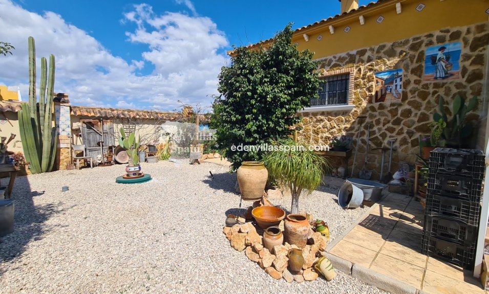 Revente - Maison de campagne - Catral