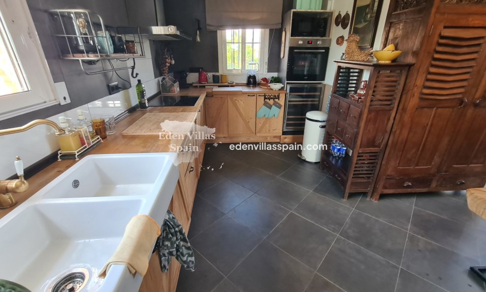 Revente - Maison de campagne - Catral