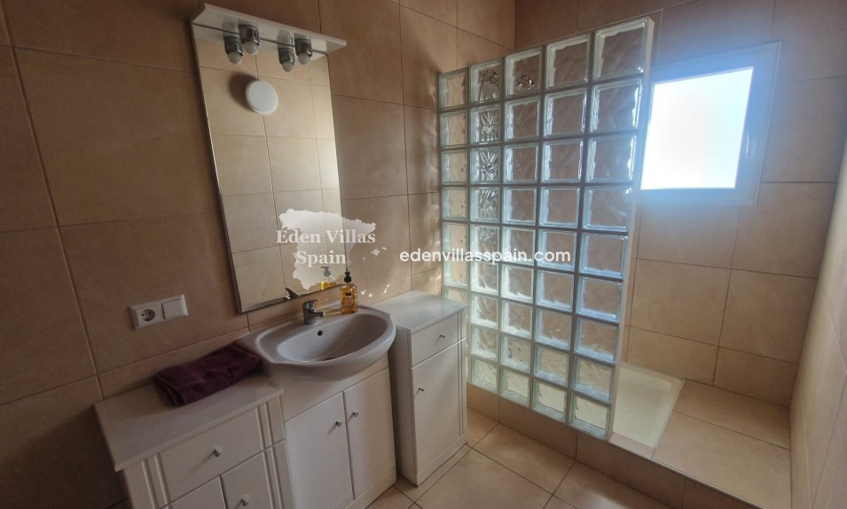 Revente - Maison de campagne - Catral