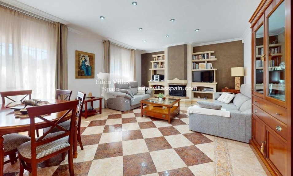 Revente - Maison de campagne - Elche