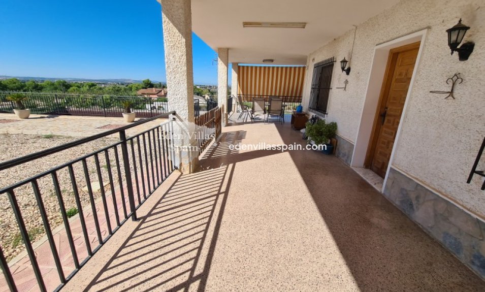 Revente - Maison de campagne - La Marina