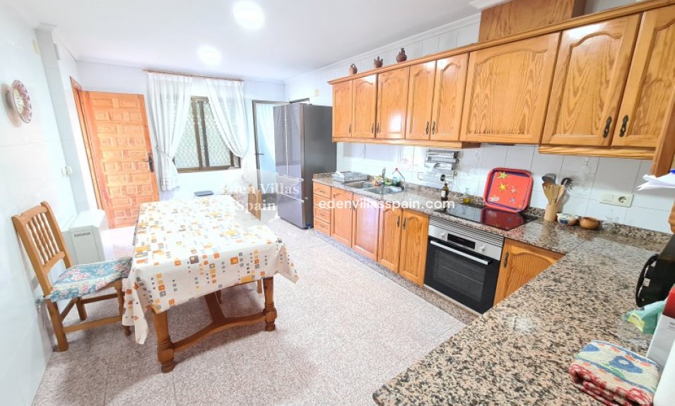 Revente - Maison de campagne - La Marina