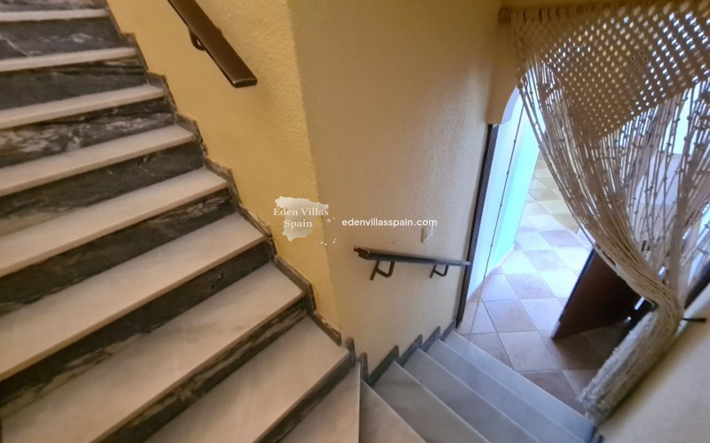 Revente - Maison de campagne - La Marina