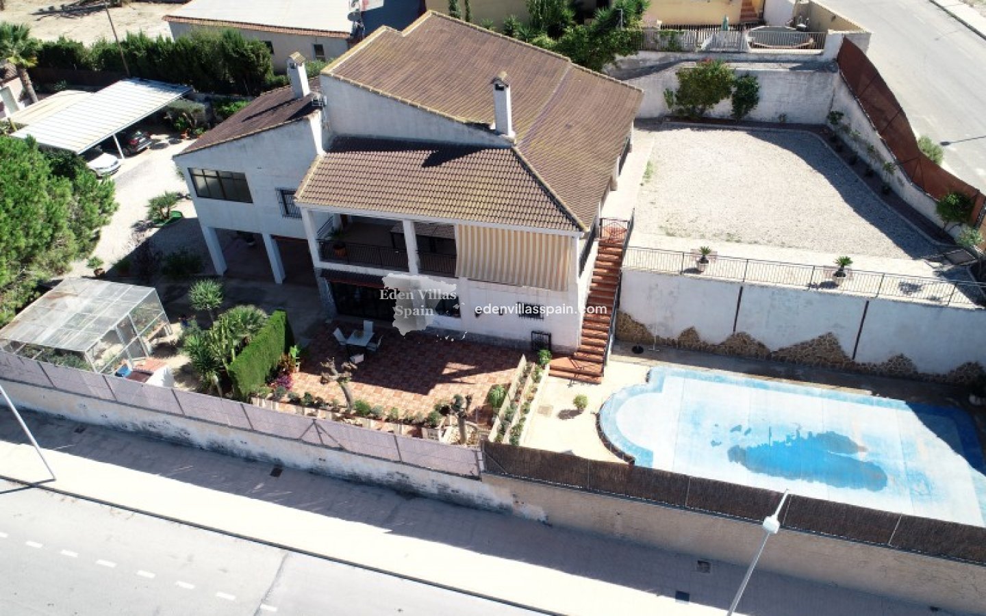 Revente - Maison de campagne - La Marina