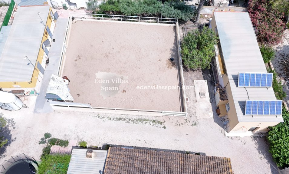 Revente - Maison de campagne - La Marina