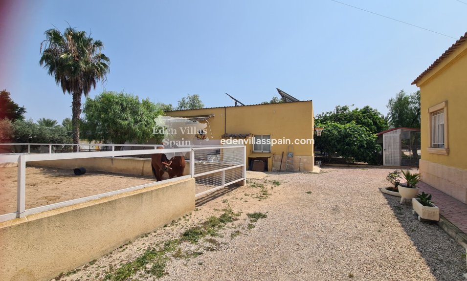 Revente - Maison de campagne - La Marina