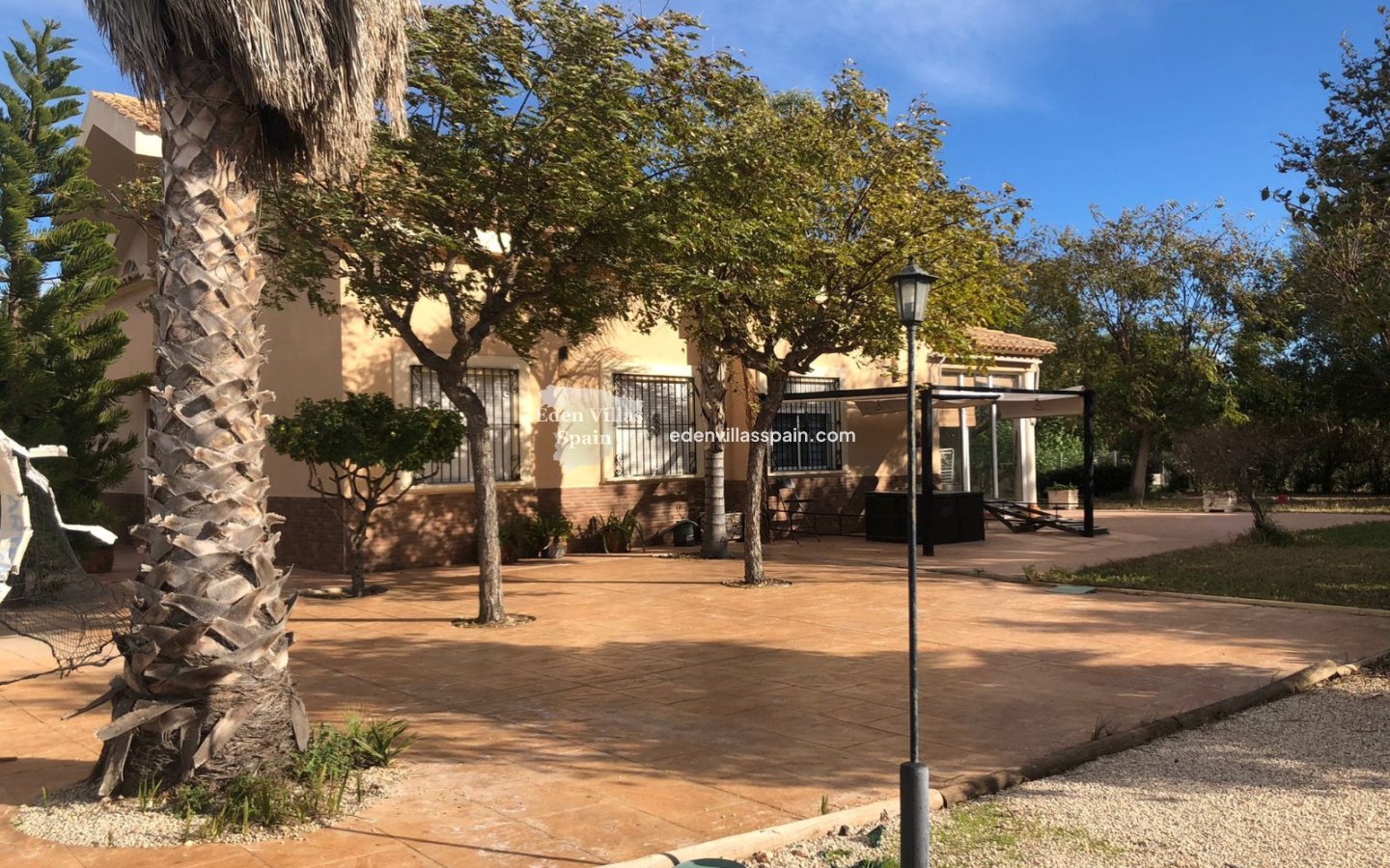 Revente - Maison de campagne - Santa Pola