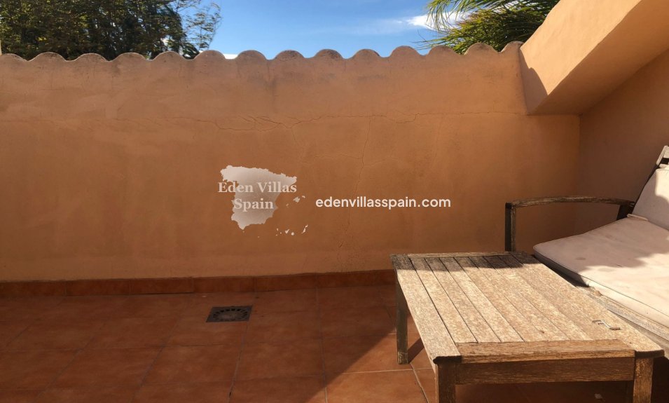 Revente - Maison de campagne - Santa Pola