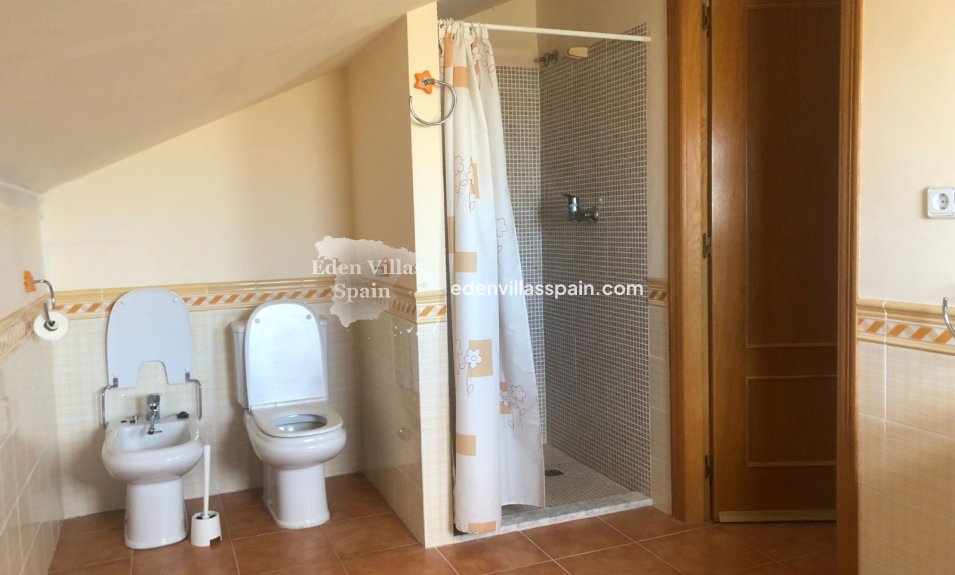 Revente - Maison de campagne - Santa Pola