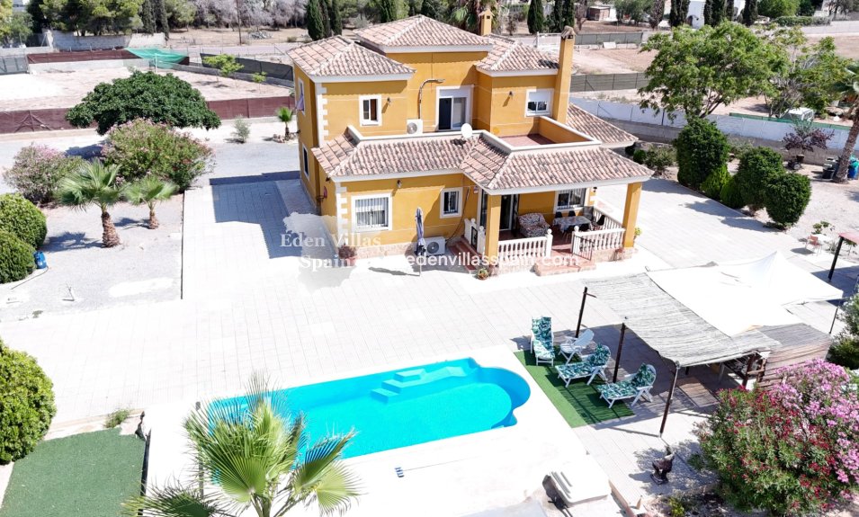 Revente - Maison de campagne - Santa Pola