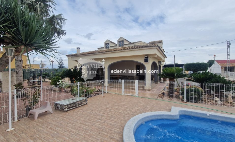 Revente - Maison de campagne - Santa Pola