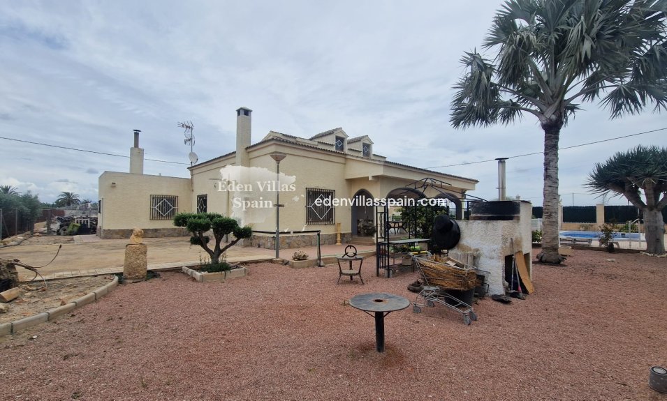 Revente - Maison de campagne - Santa Pola