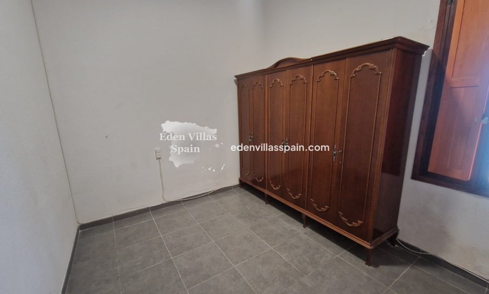 Revente - Maison de campagne - Santa Pola