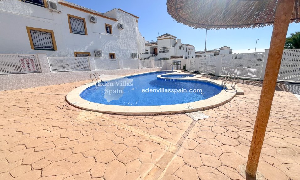 Revente - Maison mitoyenne - Los Montesinos