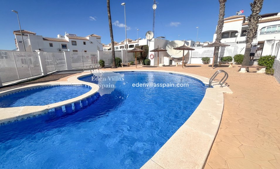 Revente - Maison mitoyenne - Los Montesinos