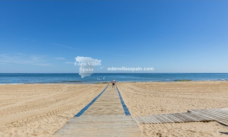 Segunda Mano - Apartamento con vistas al mar - La Mata