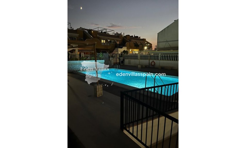 Segunda Mano - Apartamento en la costa - Arenales del Sol