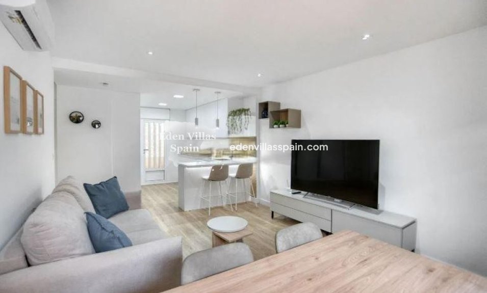 Segunda Mano - Apartamento en la costa - Arenales del Sol